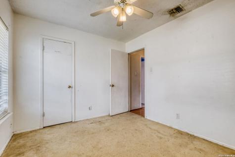 5434 Green Grove Drive San Antonio TX 78223