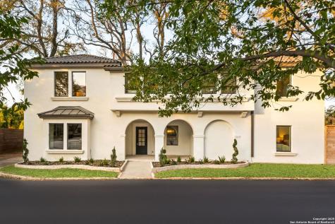 417 E Hildebrand San Antonio TX 78212