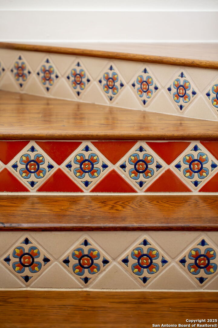 417 E Hildebrand San Antonio TX 78212