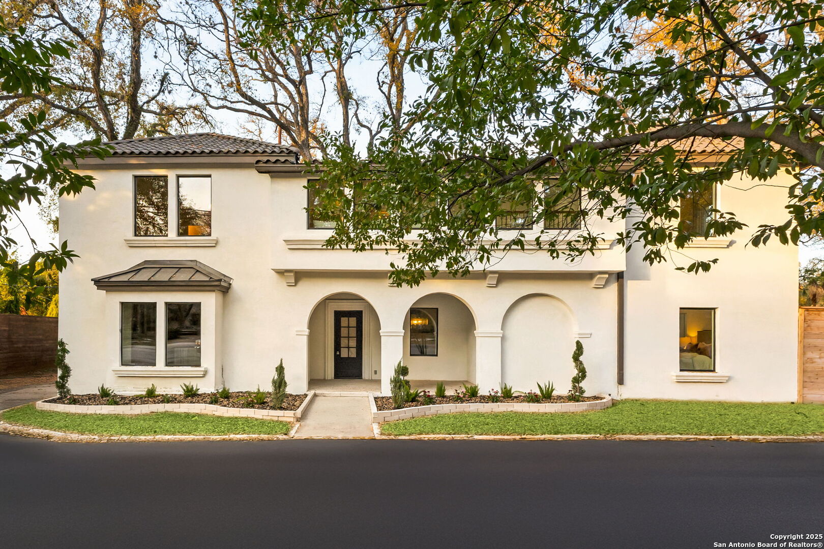 417 E Hildebrand San Antonio TX 78212