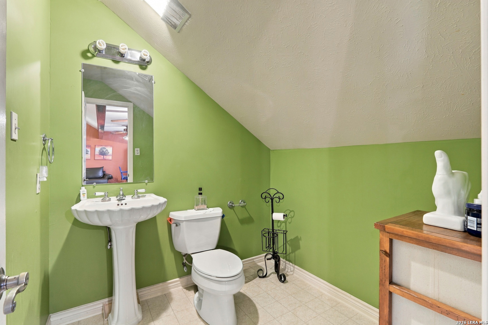 1180 Elm Valley Bulverde TX 78163