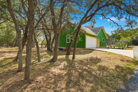 1180 Elm Valley Bulverde TX 78163