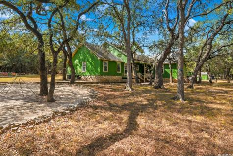 1180 Elm Valley Bulverde TX 78163