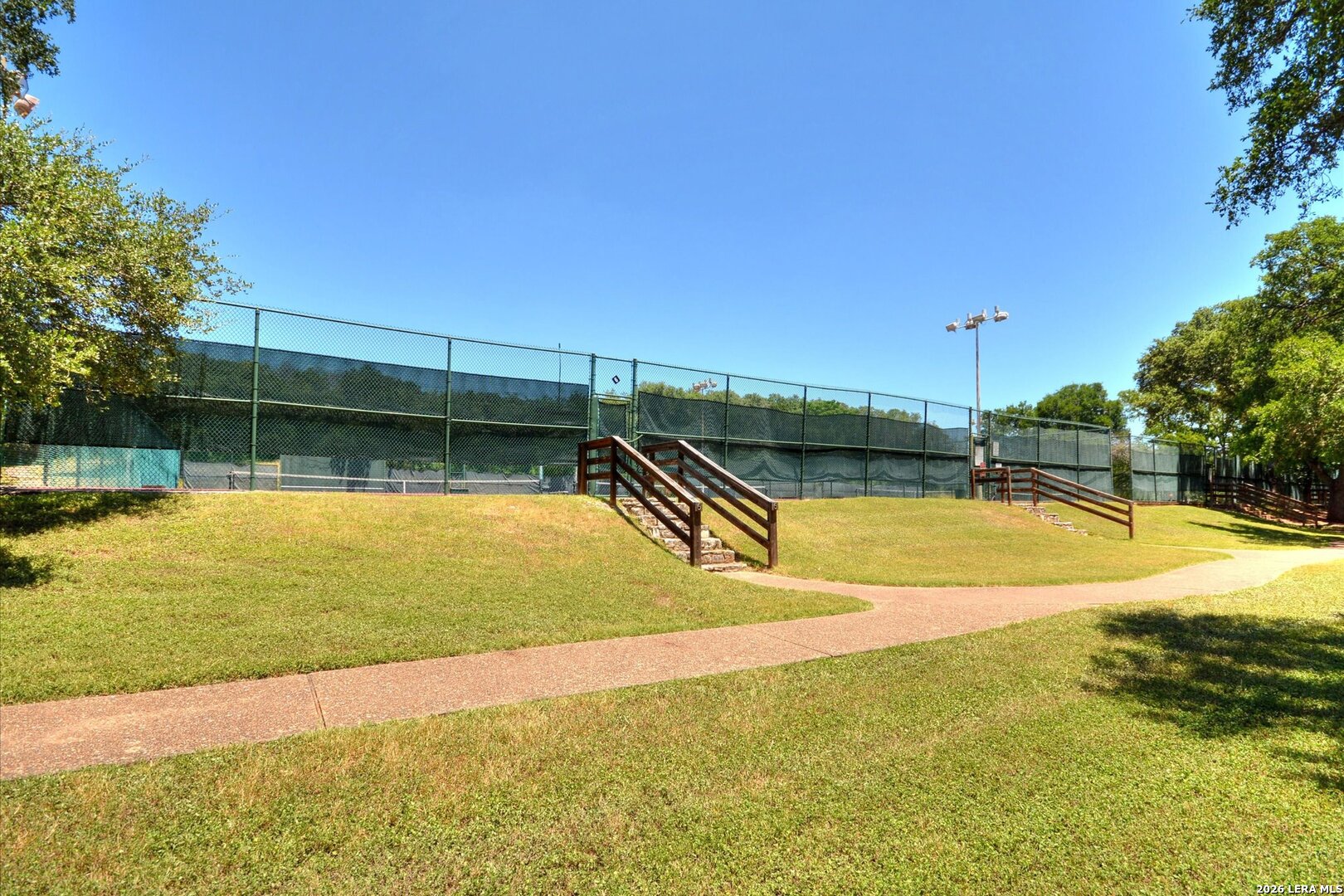 4708 Cap Rock Austin TX 78735