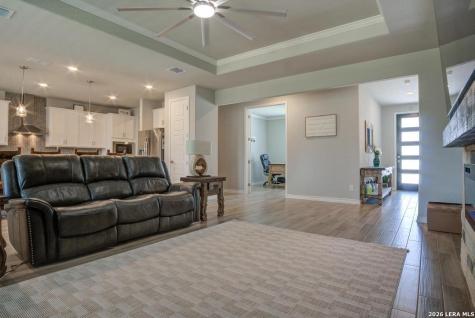 237 Bryant Park Castroville TX 78009
