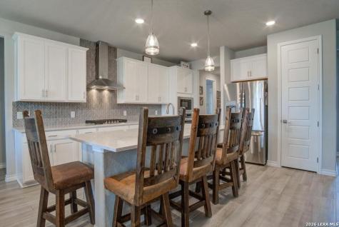 237 Bryant Park Castroville TX 78009