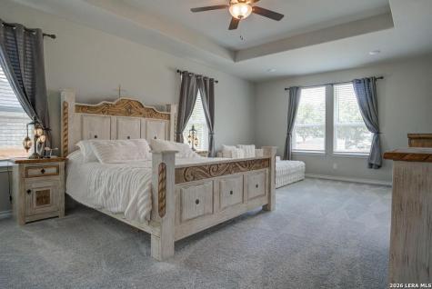237 Bryant Park Castroville TX 78009