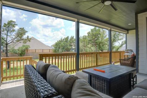 237 Bryant Park Castroville TX 78009