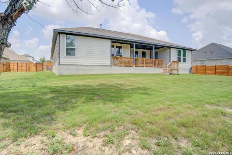 237 Bryant Park Castroville TX 78009