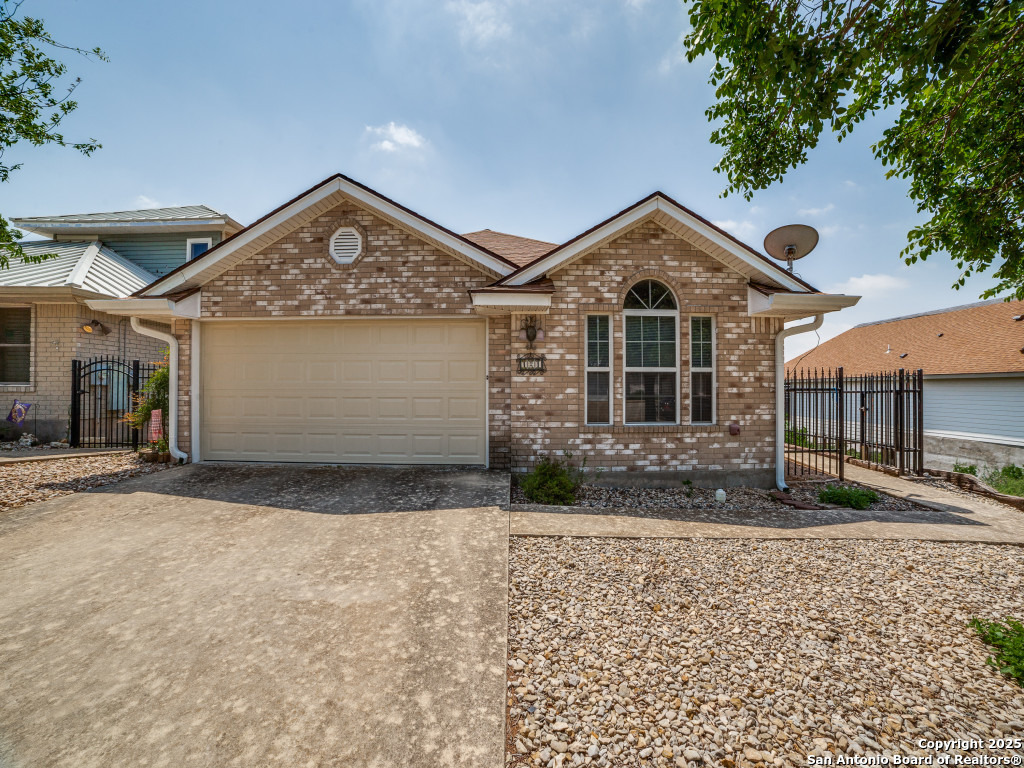121 Mesa Del Sol Kerrville TX 78028