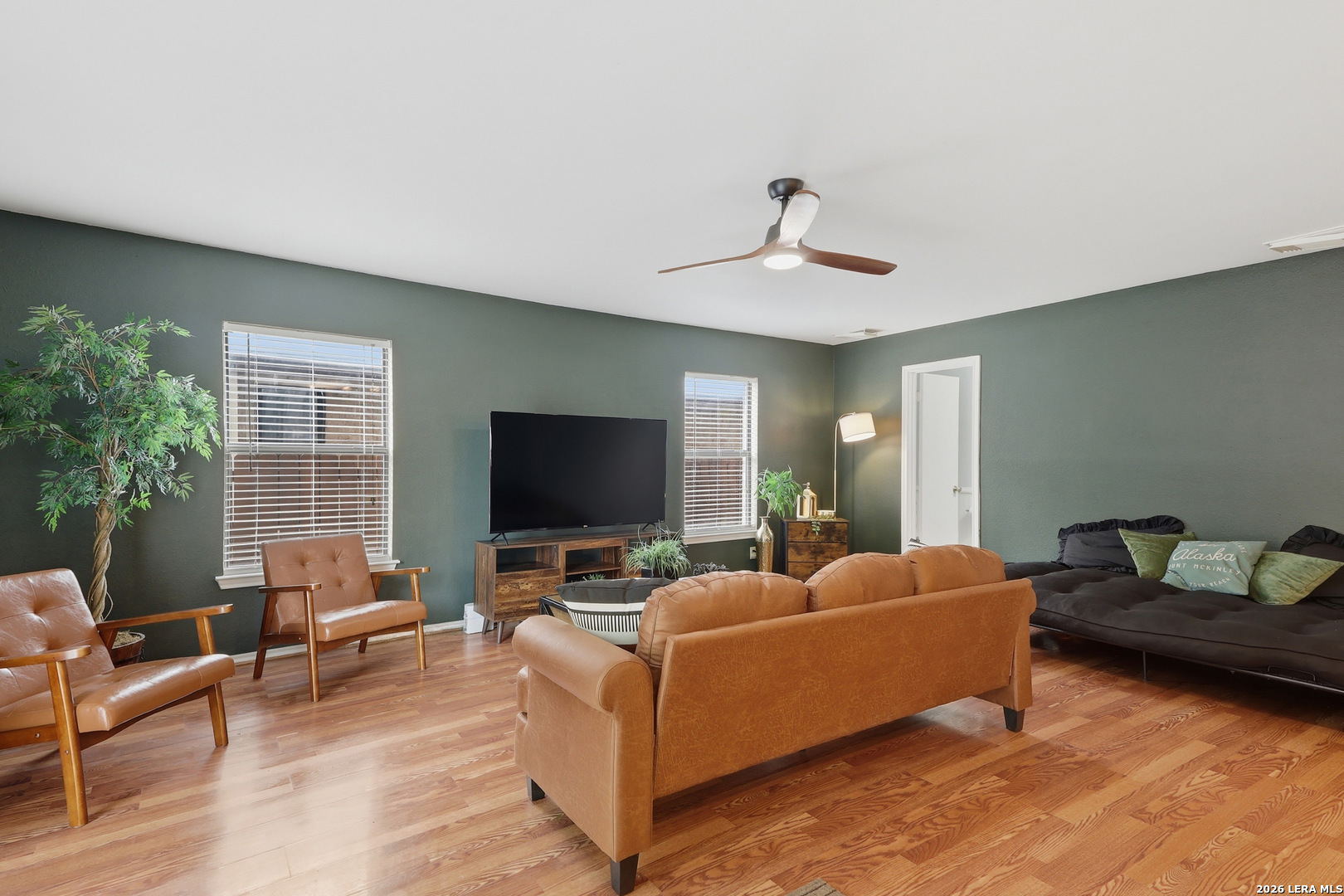 5031 Fawn Lake San Antonio TX 78244