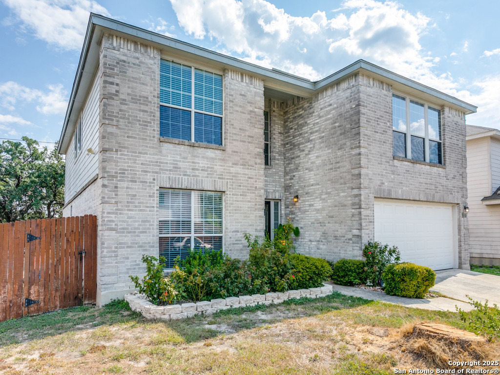 10702 Diamond Rock San Antonio TX 78251