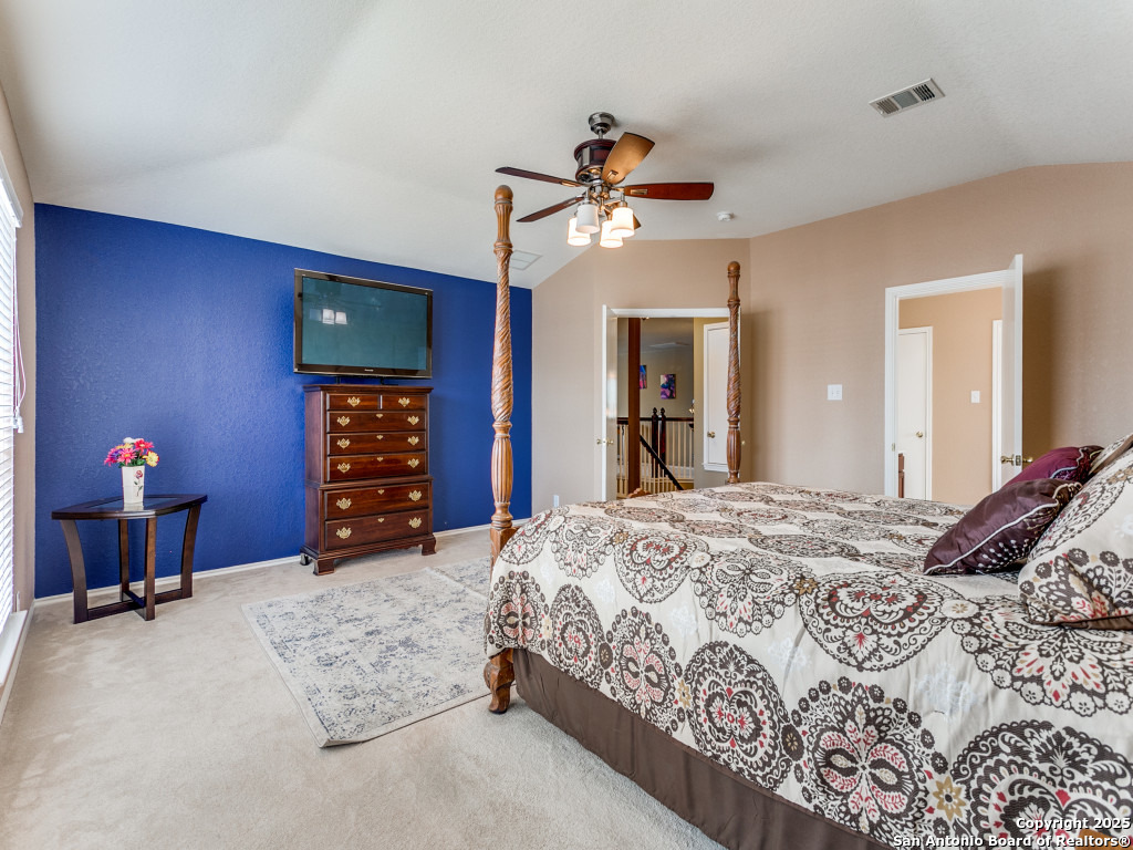 10702 Diamond Rock San Antonio TX 78251