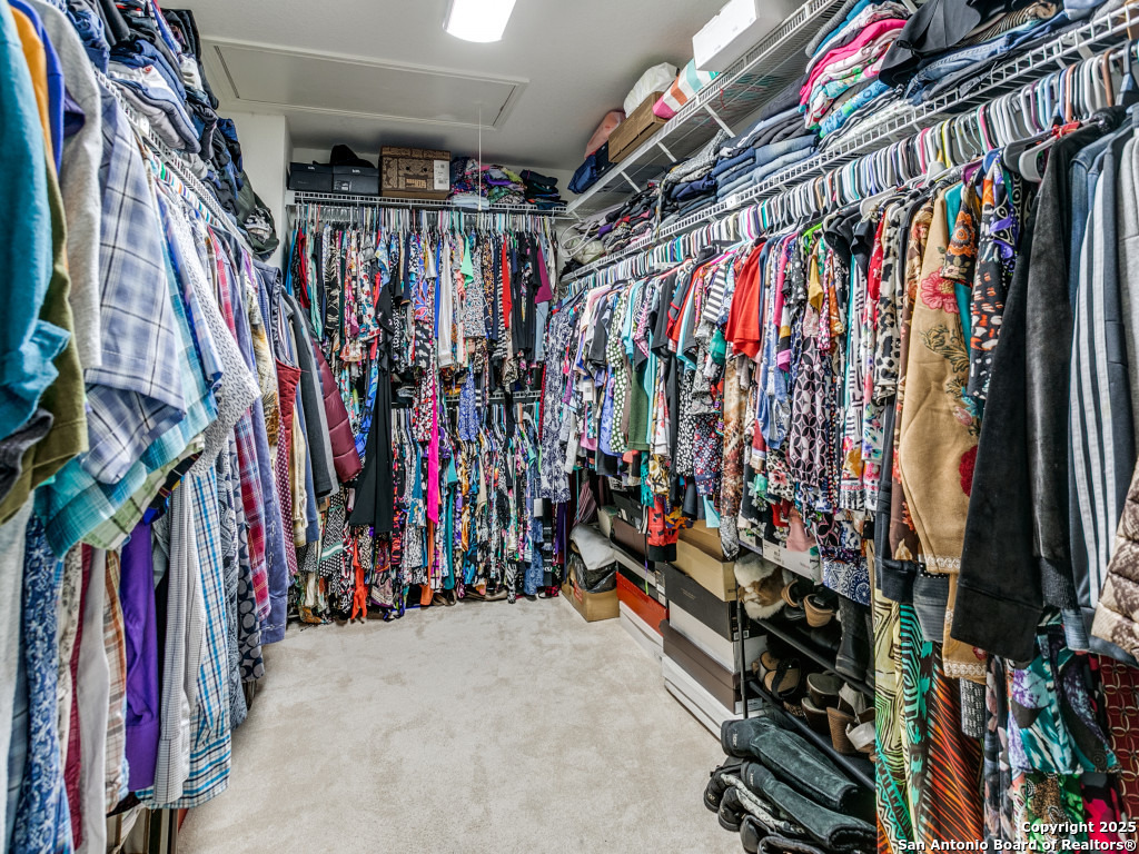 10702 Diamond Rock San Antonio TX 78251
