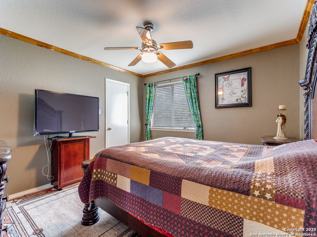10702 Diamond Rock San Antonio TX 78251