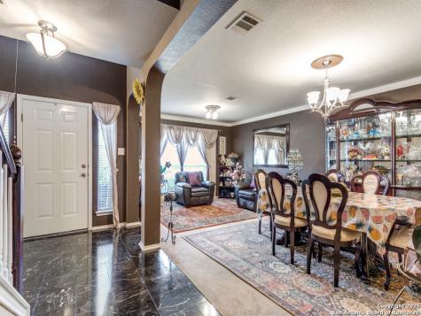10702 Diamond Rock San Antonio TX 78251