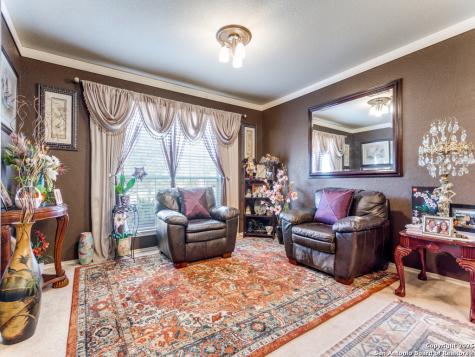 10702 Diamond Rock San Antonio TX 78251