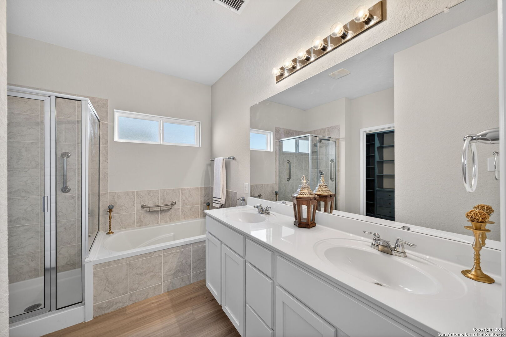 8211 Samsel San Antonio TX 78254