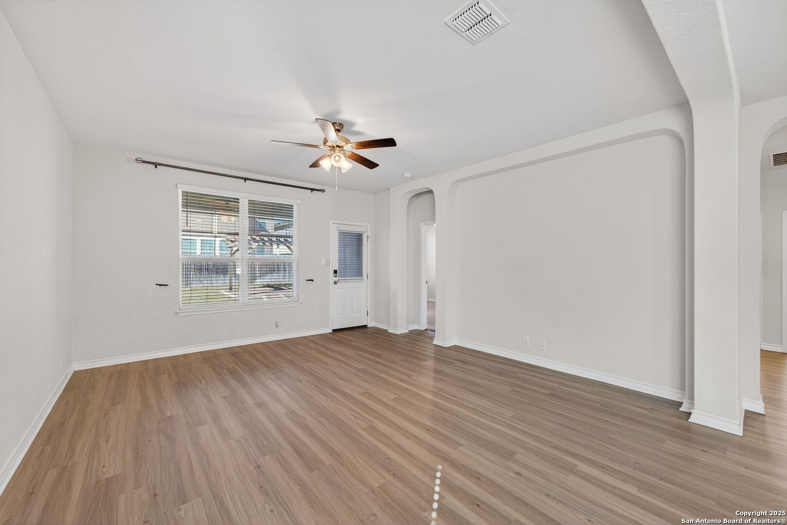 8211 Samsel San Antonio TX 78254