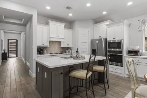 2043 Dalhart San Antonio TX 78253