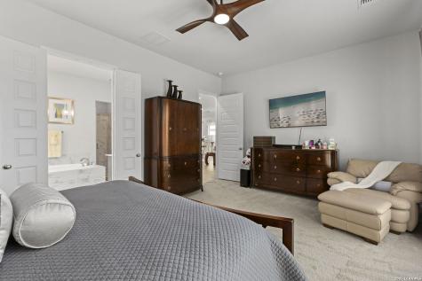 2043 Dalhart San Antonio TX 78253