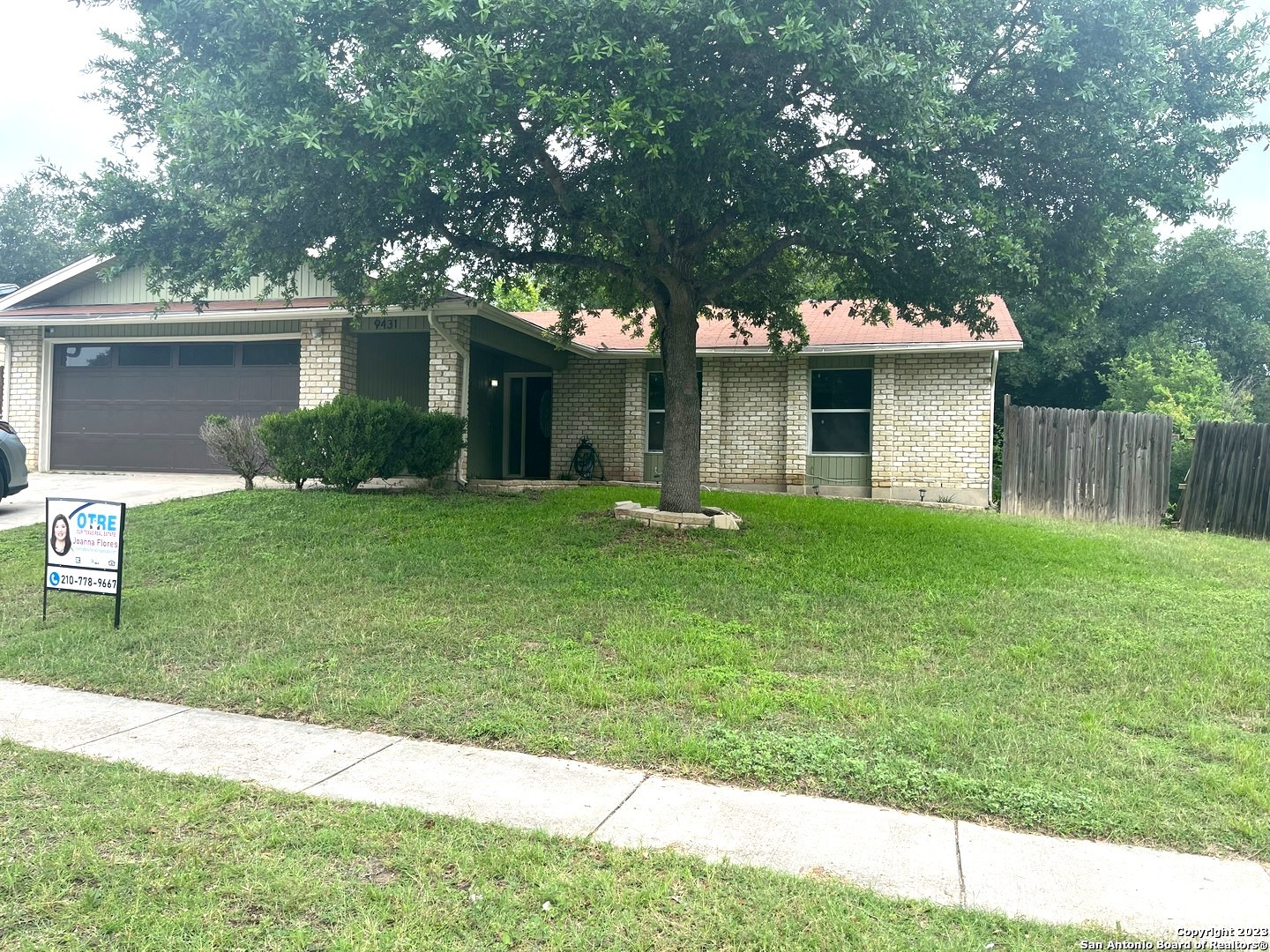 9431 Quicksilver Drive San Antonio TX 78245