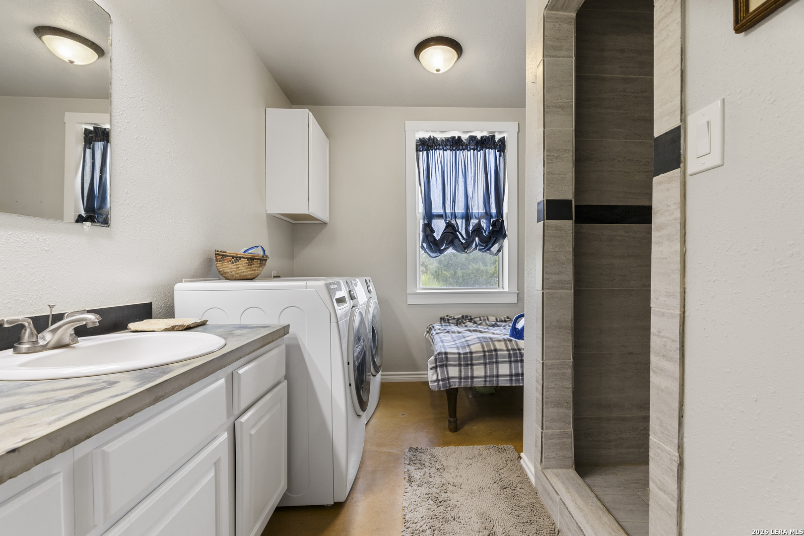 103 E High Bluff Circle Boerne TX 78006