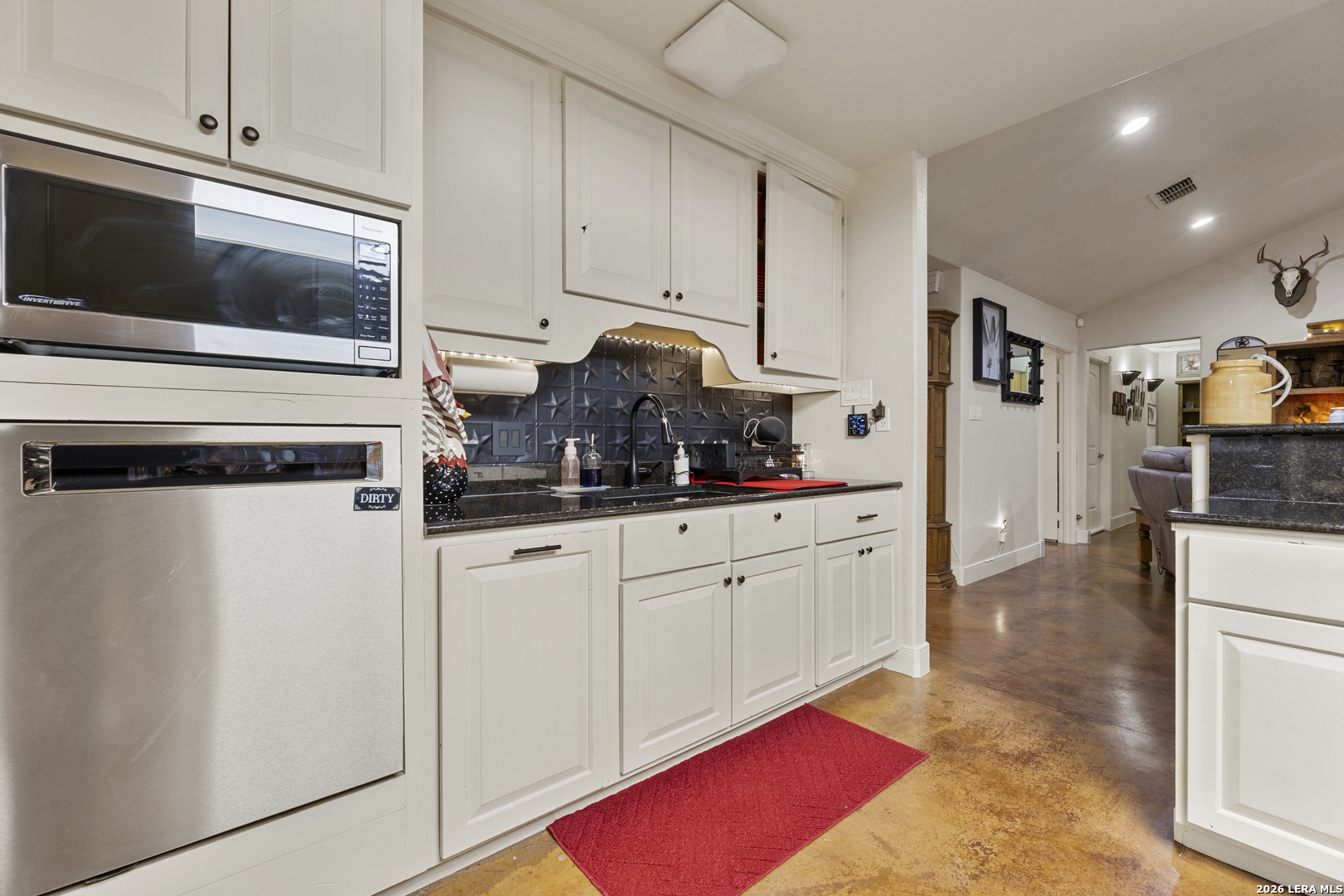 103 E High Bluff Circle Boerne TX 78006