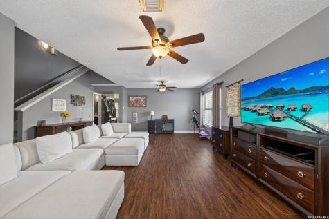 6630 Meadow Fawn Drive Converse TX 78109