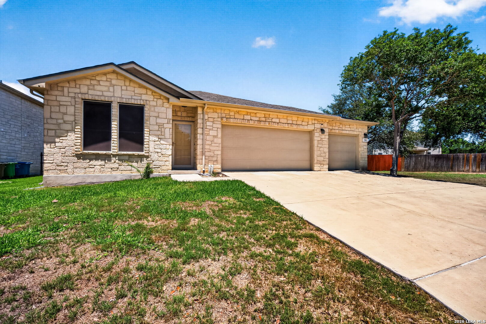 7811 Mcgowen Field San Antonio TX 78227