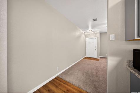 7811 Mcgowen Field San Antonio TX 78227