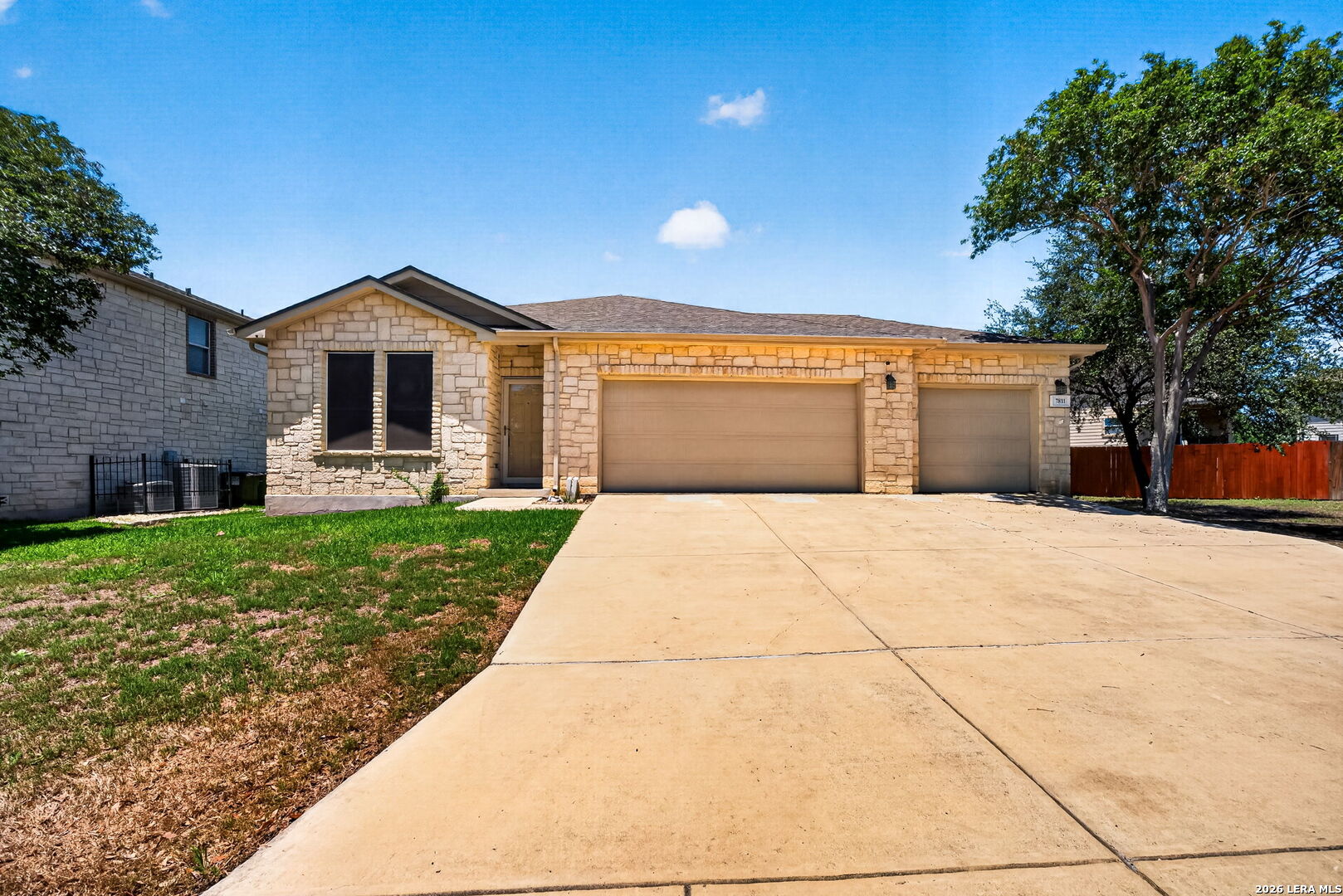 7811 Mcgowen Field San Antonio TX 78227