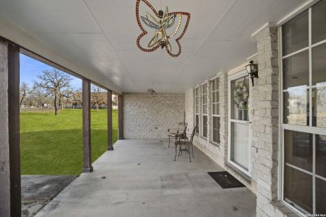 11560 Fm 775 Floresville TX 78114