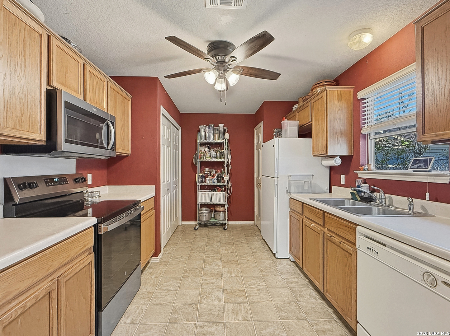 9204 Rowlands Sayle Austin TX 78744