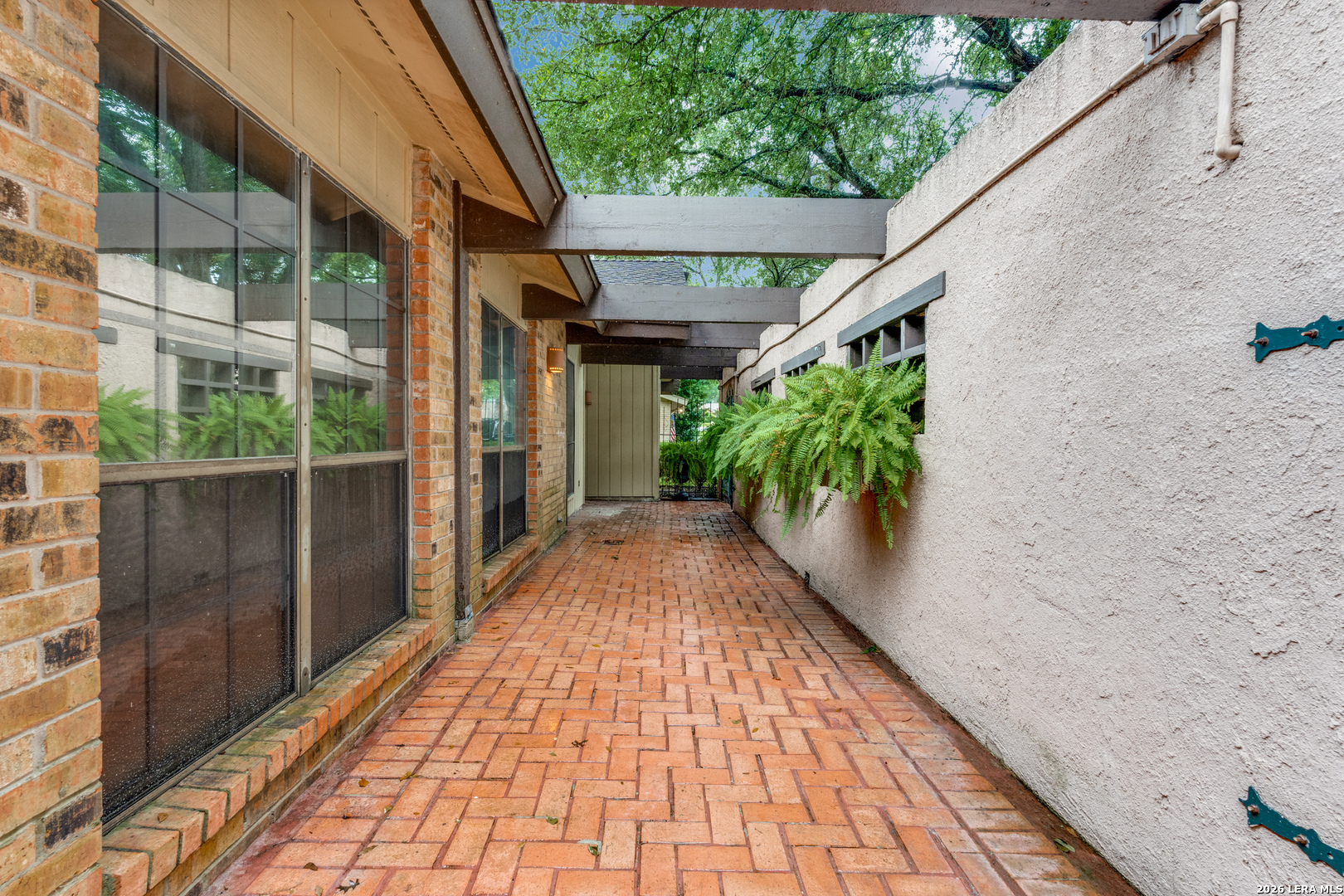 16702 Hunting Valley San Antonio TX 78247