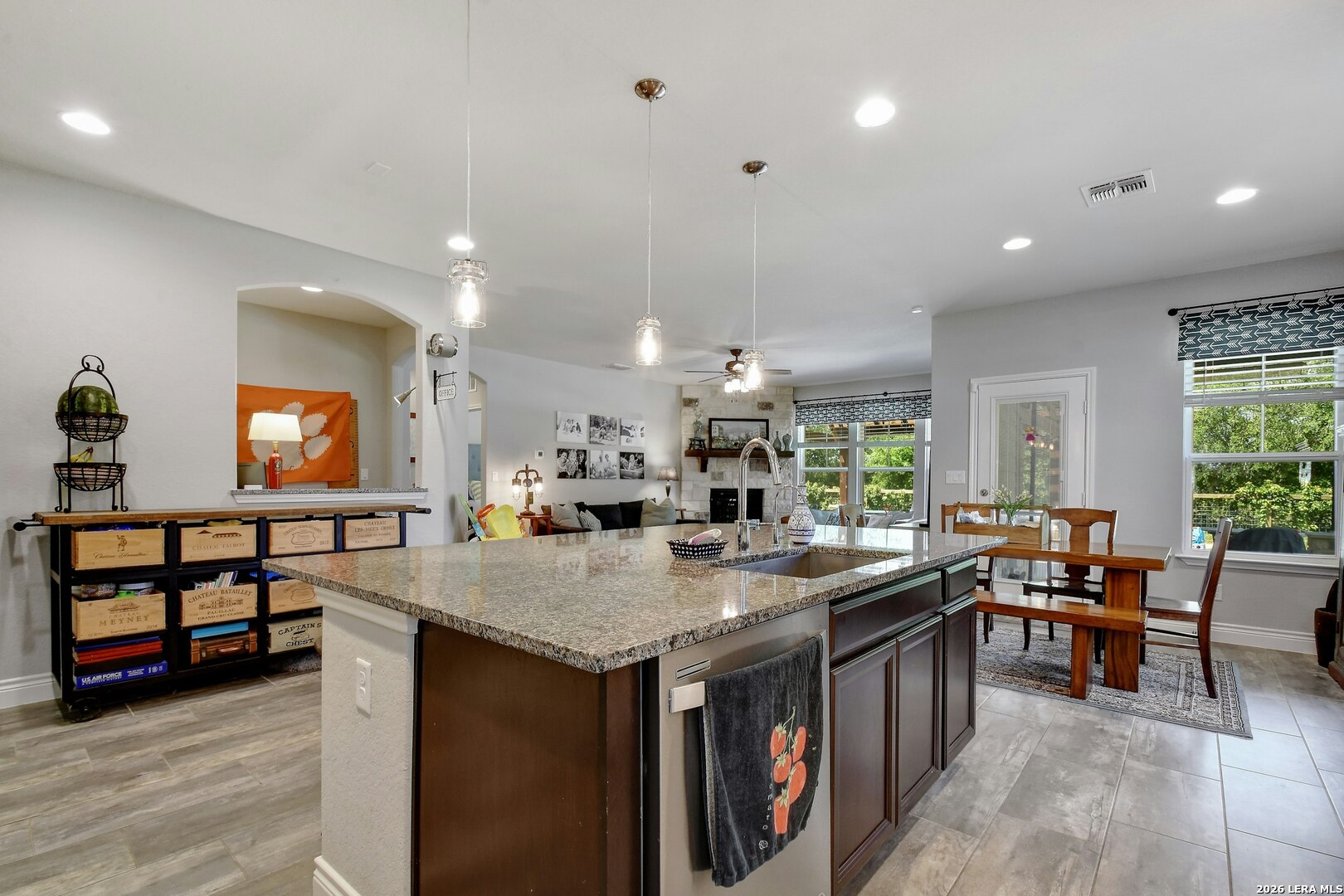 9113 Sunpool Schertz TX 78154