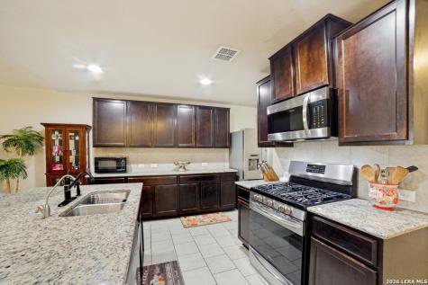 15403 Cooks Petrel San Antonio TX 78253