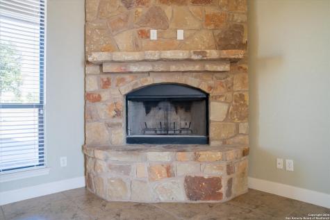 117 Abrego Run Floresville TX 78114