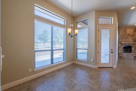 117 Abrego Run Floresville TX 78114