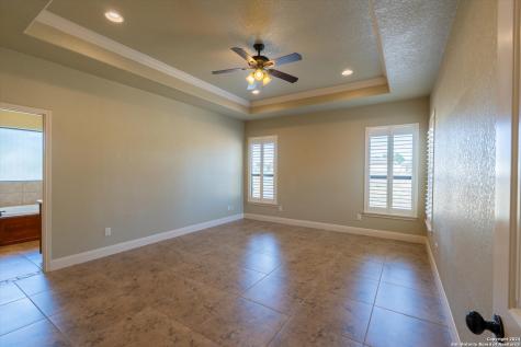 117 Abrego Run Floresville TX 78114