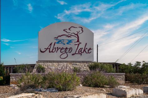 117 Abrego Run Floresville TX 78114
