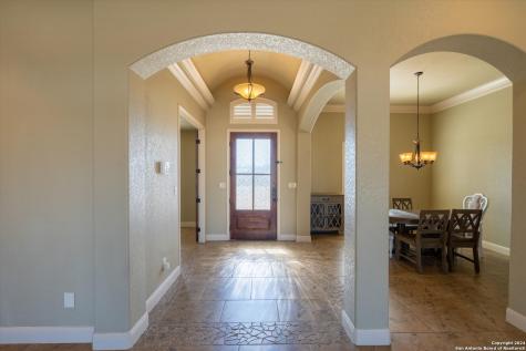 117 Abrego Run Floresville TX 78114