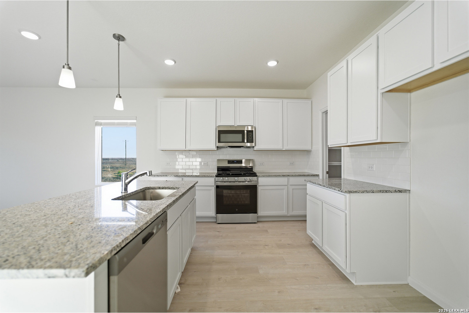 8528 Frostwood Heights San Antonio TX 78263
