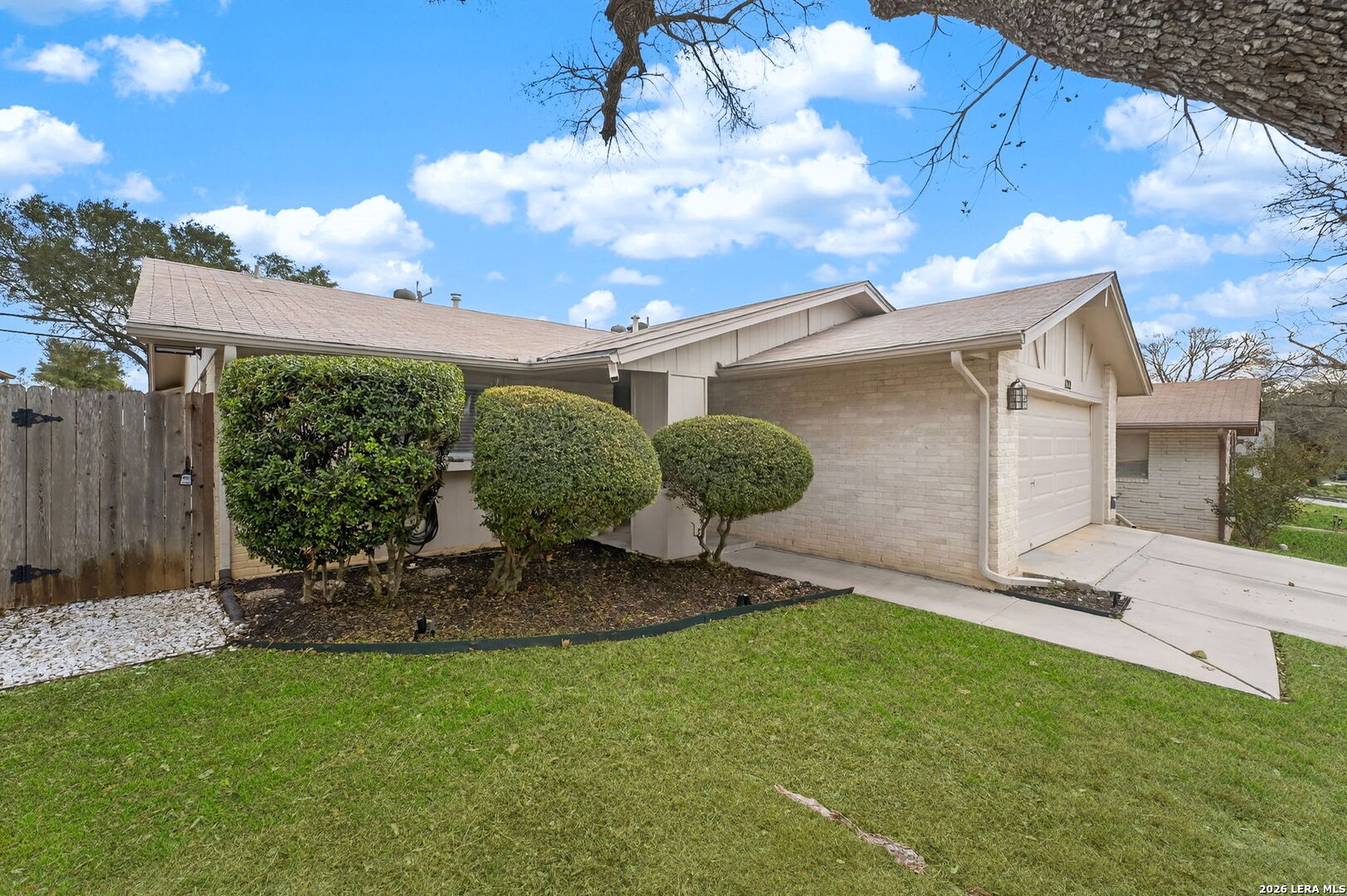 122 Bolerio Drive Universal City TX 78148