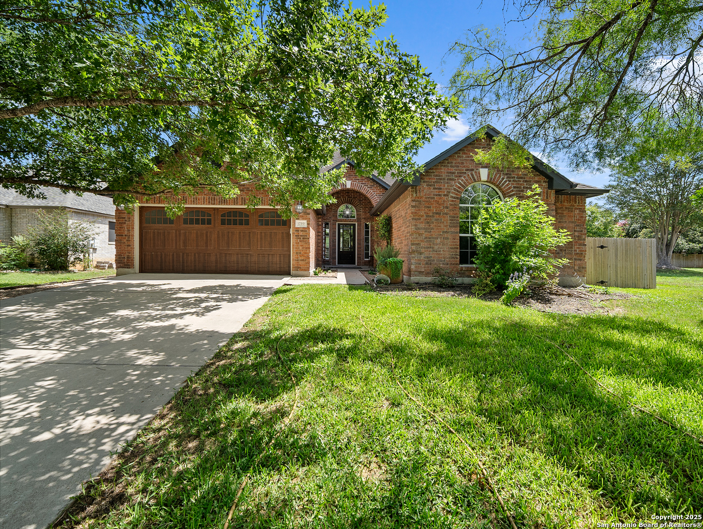 1799 Oak Glen New Braunfels TX 78132