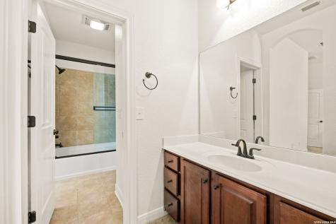 221 Windsor Drive Boerne TX 78006