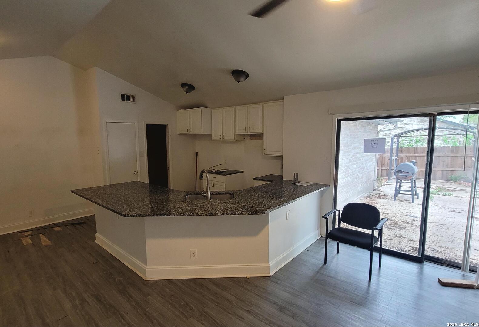 6011 Forest Ridge San Antonio TX 78240