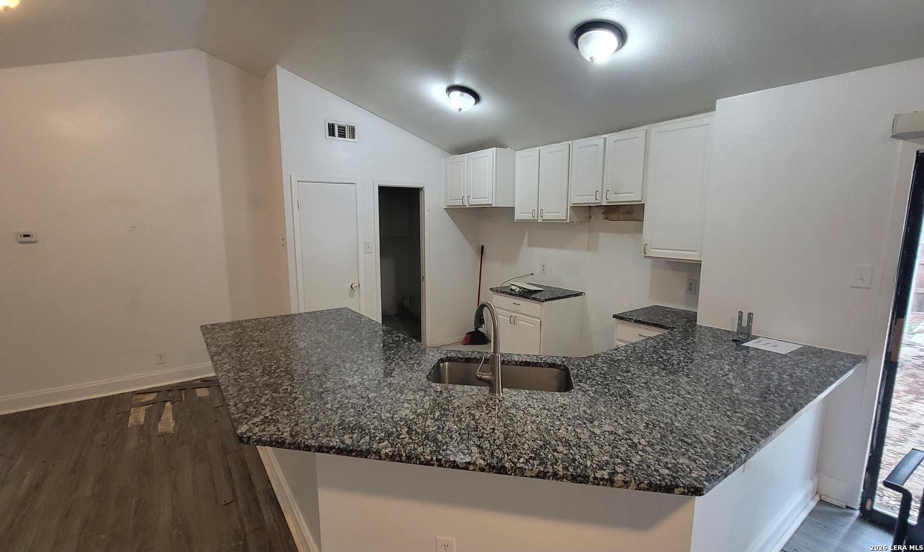 6011 Forest Ridge San Antonio TX 78240