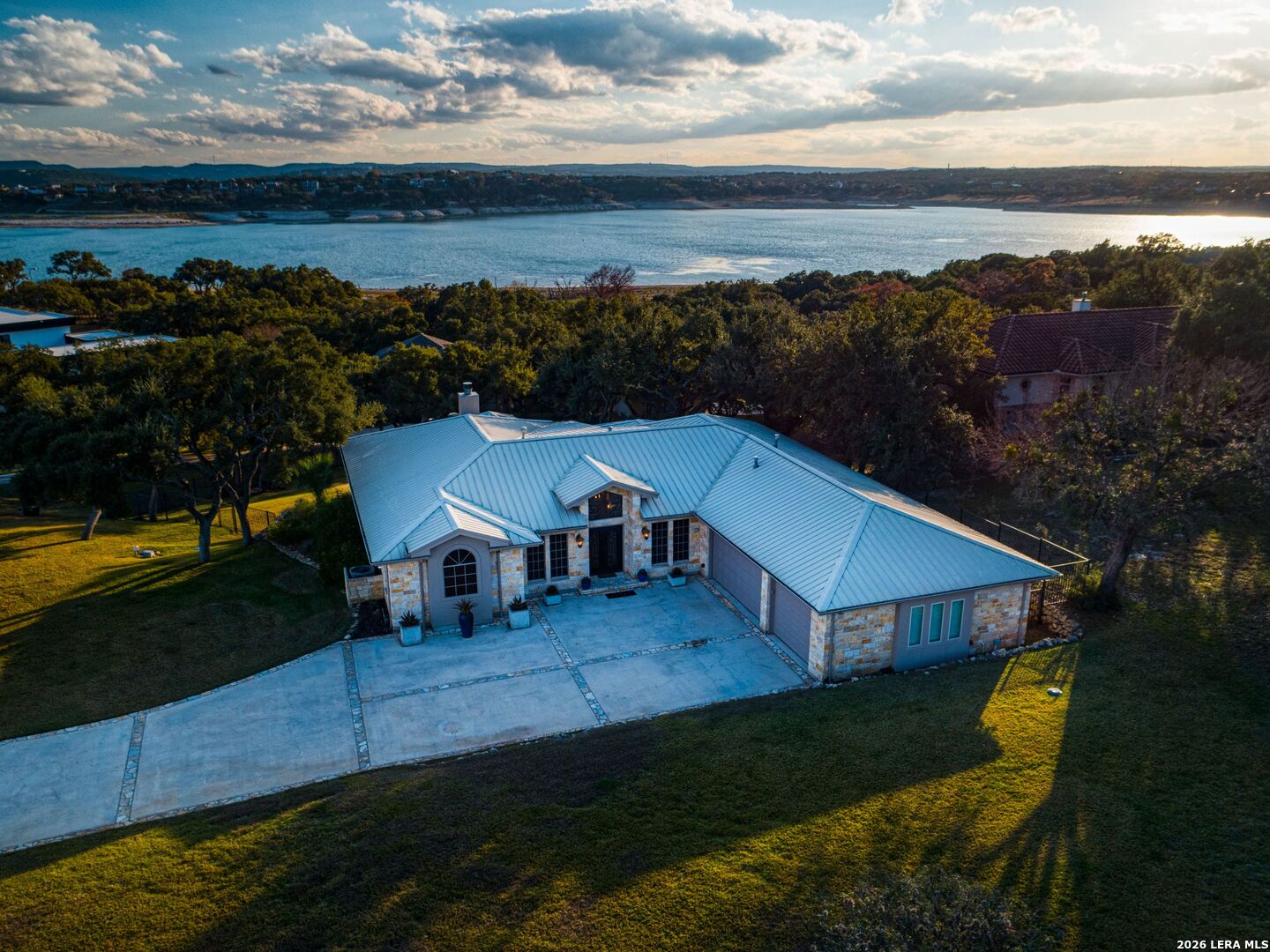 110 Kingsbury Canyon Lake TX 78133