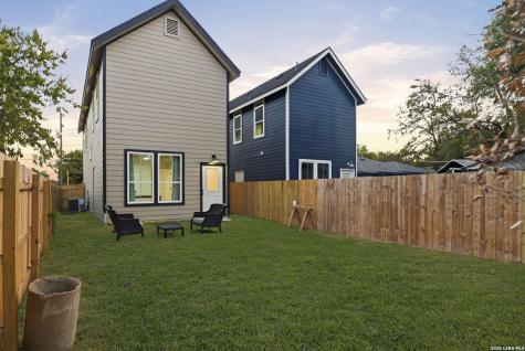 1801 W Southcross Boulevard San Antonio TX 78211